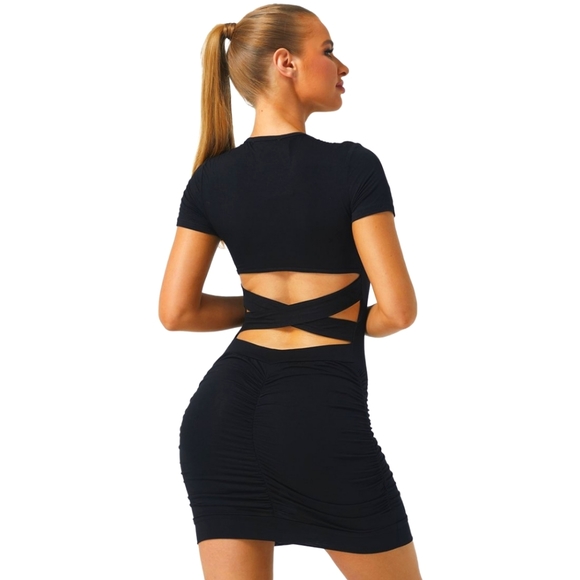 NWT Halara Cut-Out Back Crisscross Ruched Dress M - Picture 1 of 10